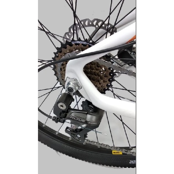 Bicicleta Montaña Solomo R26 Carbono - Shimano Altus 27v, Hidráulico, Horquilla Regulable - Imagen 4