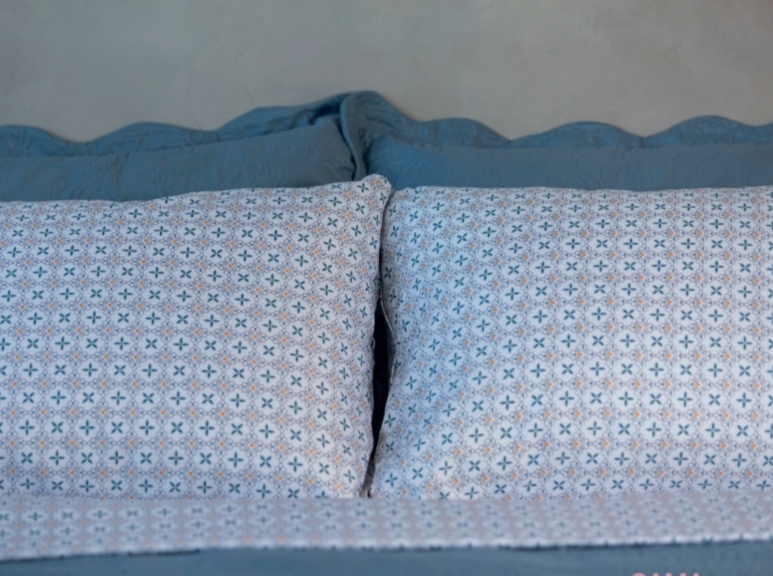 Juego de sábanas Camesa Microcotton Queen - Imagen 8